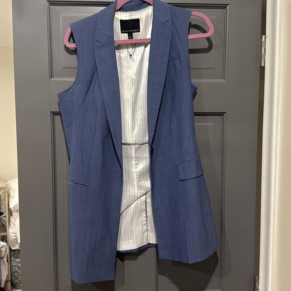 Banana republic chambray vest size 6 tall